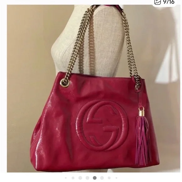 Gucci Fuchsia Patent Leather Soho Shoulder Bag